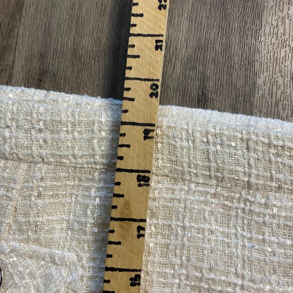 Fresh Twist White Tweed Skirt Size XL - Picture 7 of 7